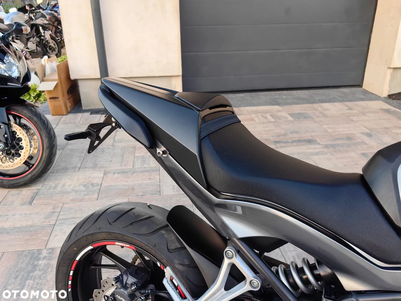 Honda CB - 32