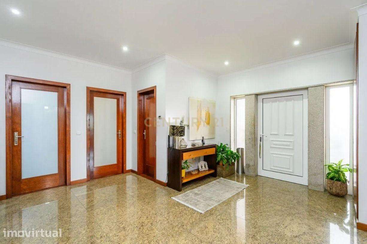 Moradia T5 em Casais Novos, Penafiel- Onde os sonhos em família ganham - Grande imagem: 3/23