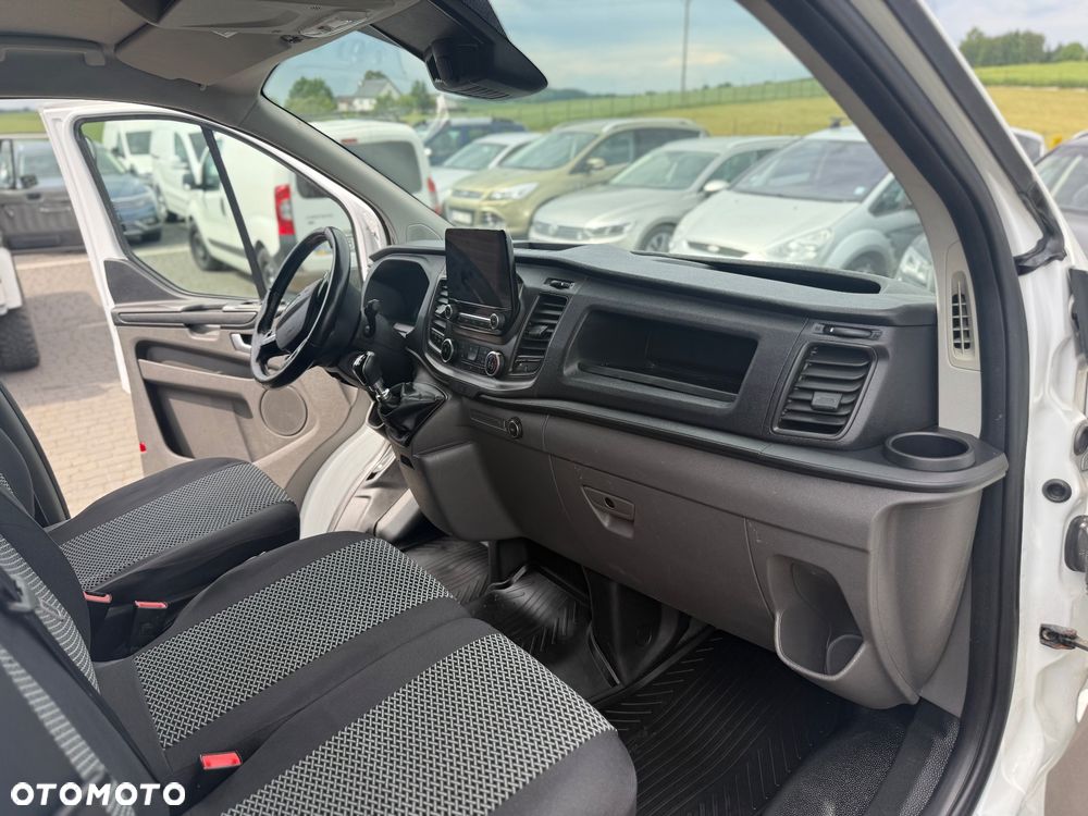 Ford Transit Custom - 26