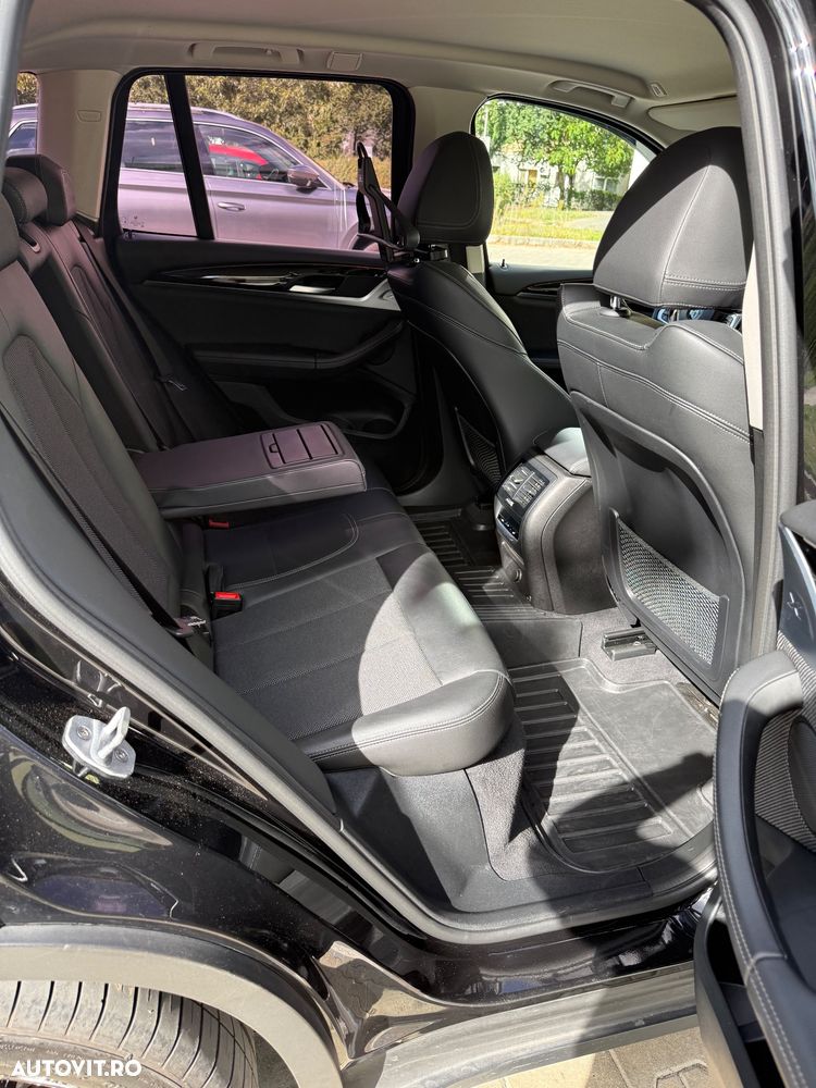 BMW X3 xDrive20d AT xLine - 13