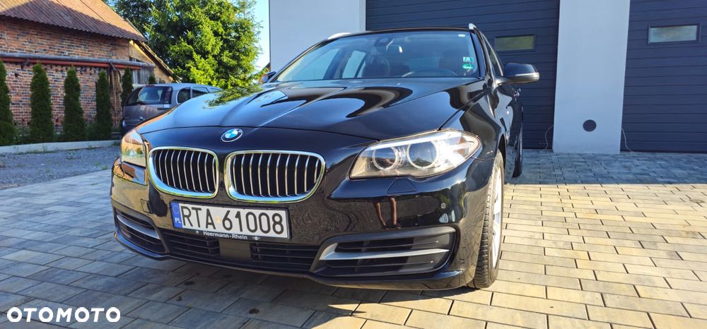 BMW Seria 5 520d - 2