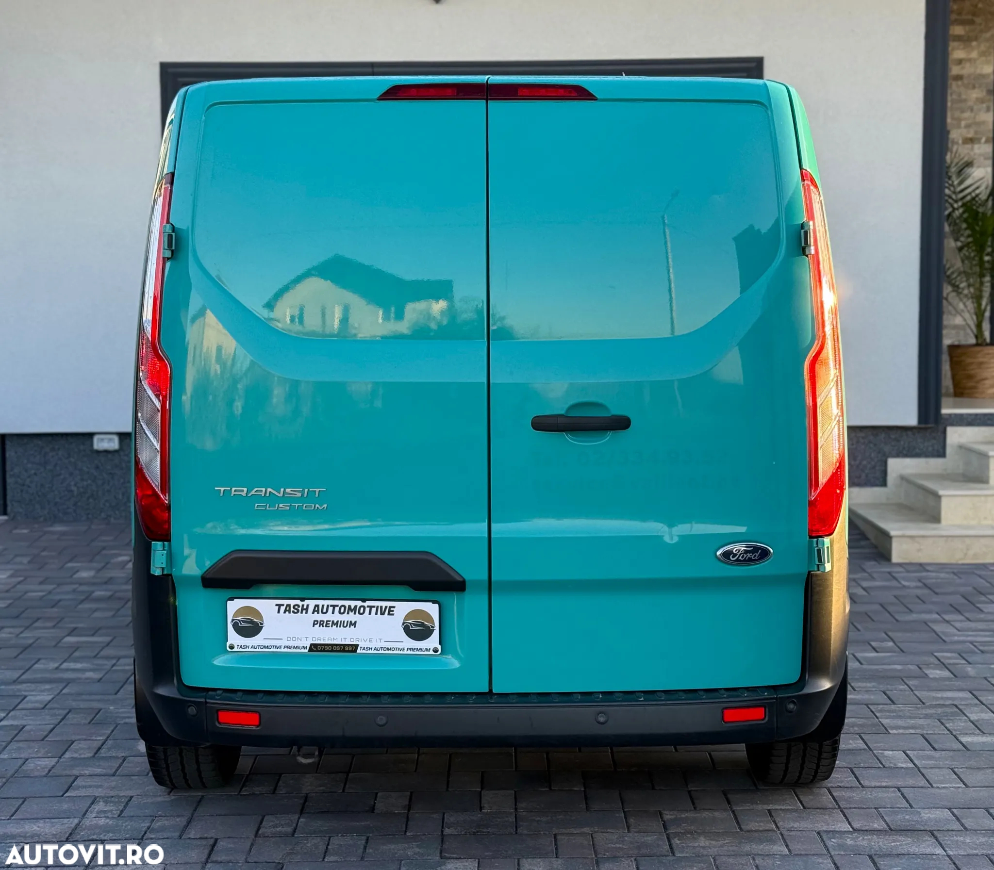 Ford TRANSIT CUSTOM L2H1 - 5