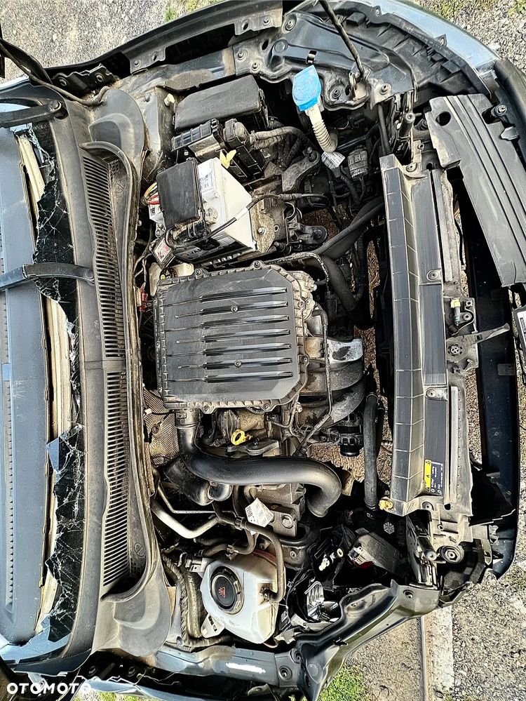 Volkswagen Polo - 11