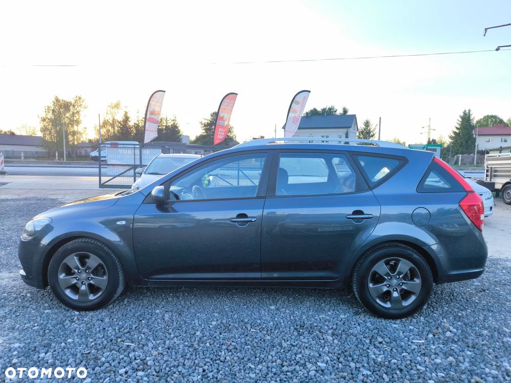 Kia Ceed 1.4 Comfort + - 9