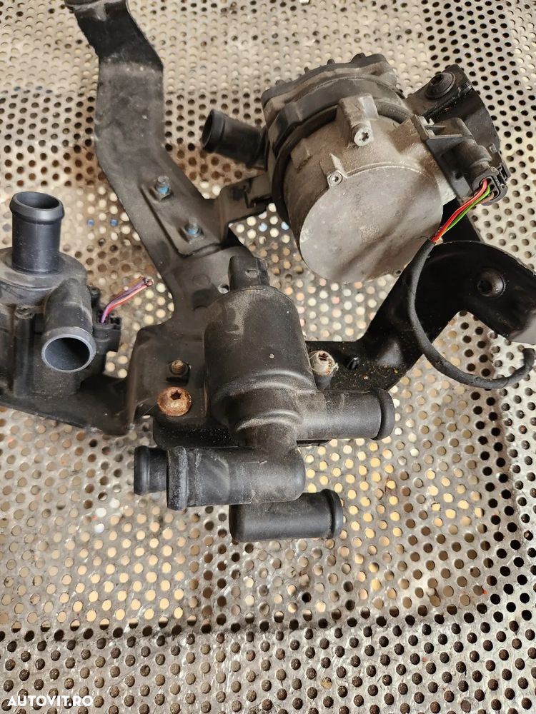 Pompa Secundara Auxiliara Suplimentare Apa Audi A6 4G C7 A8 2.0 4.0 FSI TFSI Cod 8KB - Dezmembrari - 3