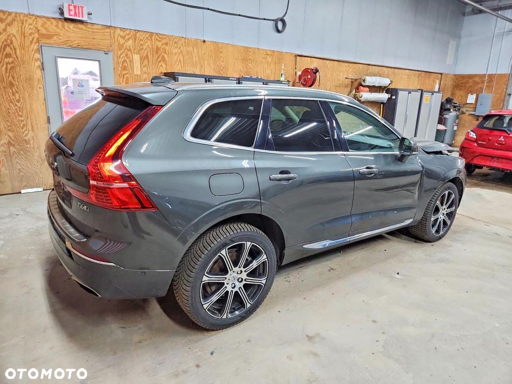 Volvo XC 60 T6 AWD Inscription - 4