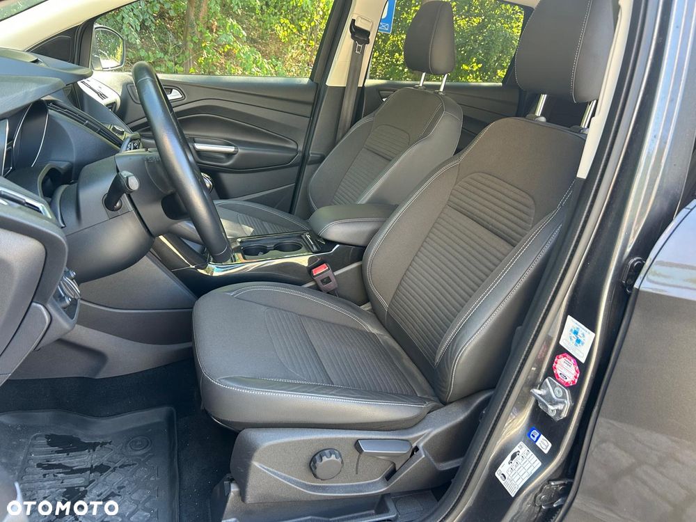 Ford Kuga 2.0 TDCi AWD Titanium - 9
