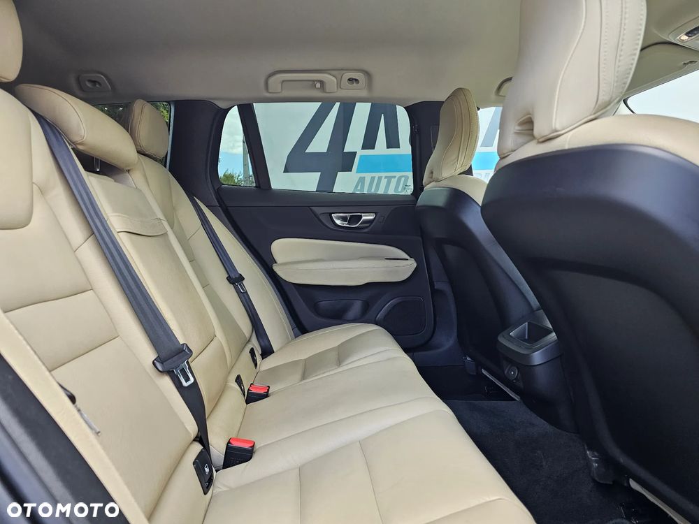 Volvo V60 B3 B Geartronic Momentum Pro - 14