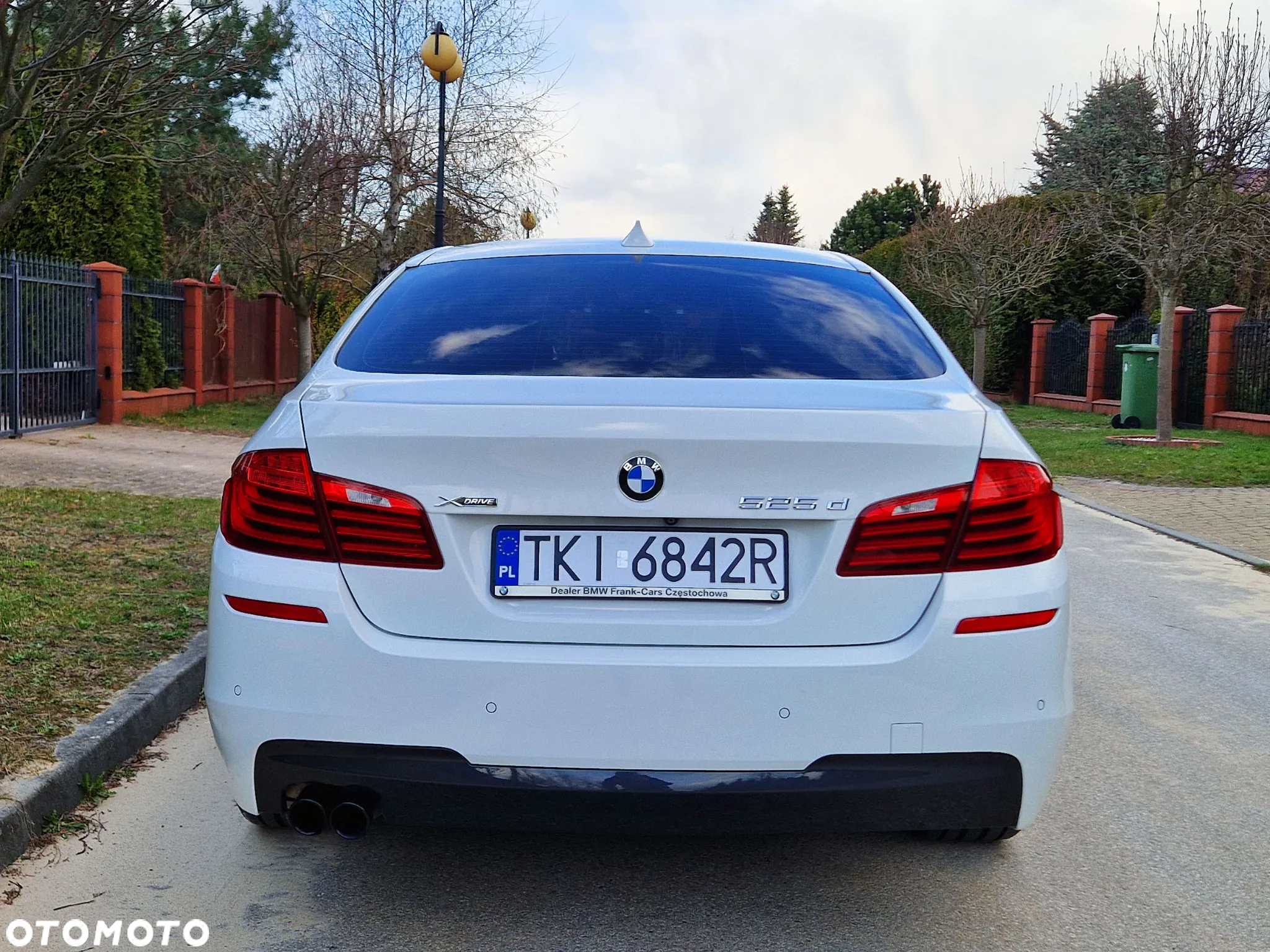 BMW Seria 5 525d xDrive - 10