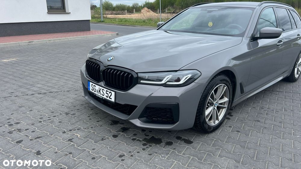 BMW Seria 5 520d M Sport - 3