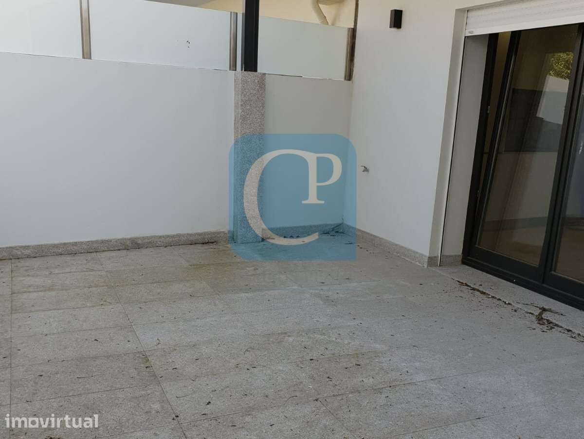 Apartamento T0 com terraço em Paranhos, Porto - Grande imagem: 5/6
