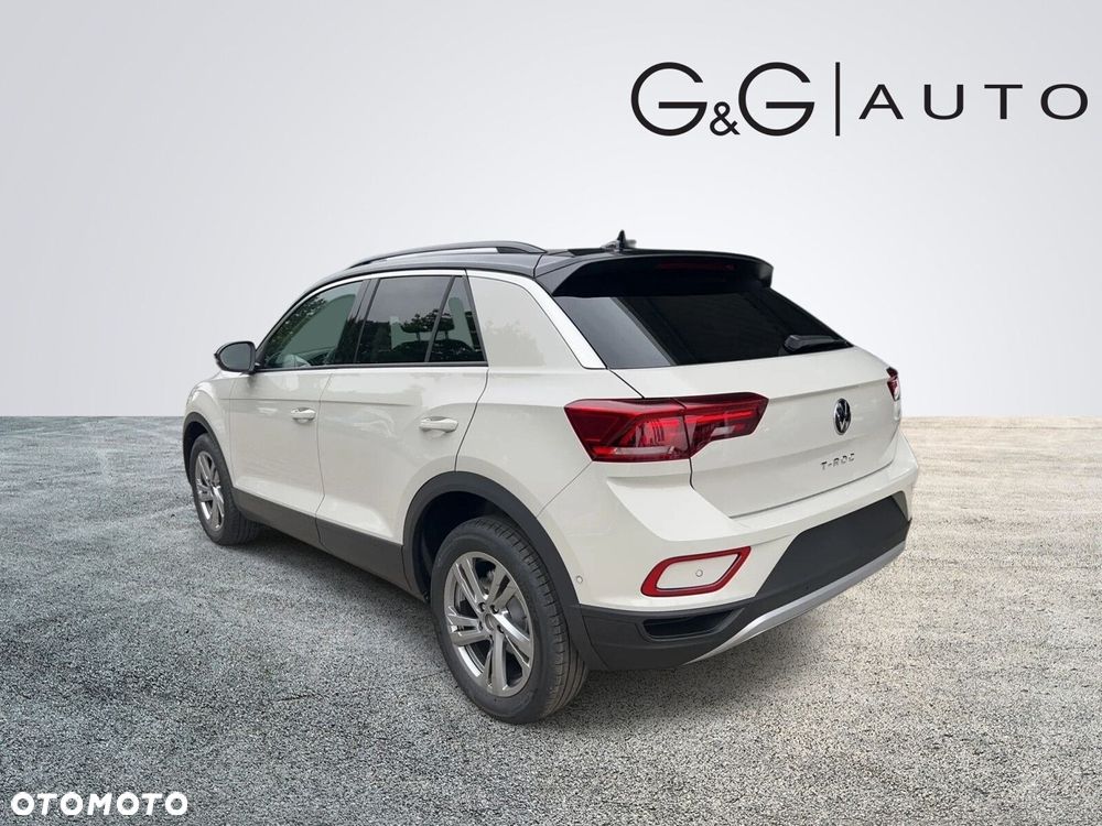 Volkswagen T-Roc - 3