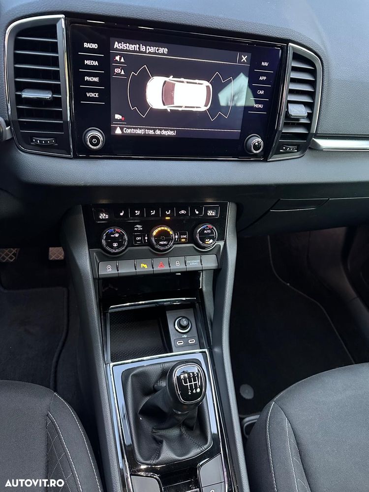Skoda Karoq 1.0 TSI Style - 11