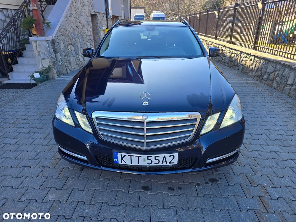 Mercedes-Benz Klasa E 250 CDI DPF BlueEFFICIENCY 7G-TRONIC Elegance - 10