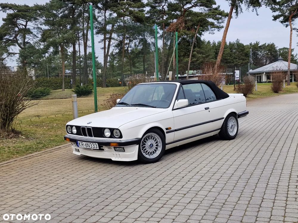 BMW Seria 3 320i - 4