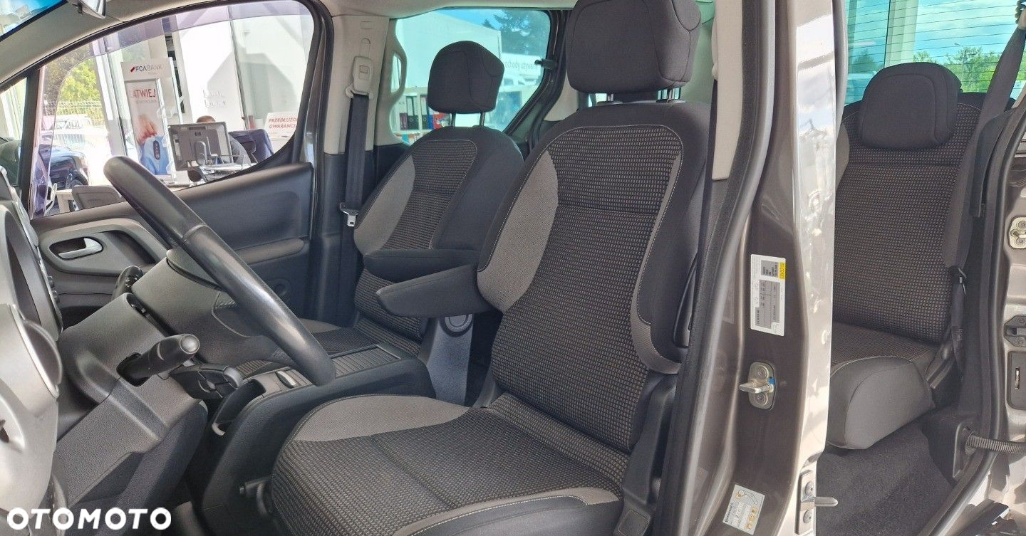 Peugeot Partner - 11