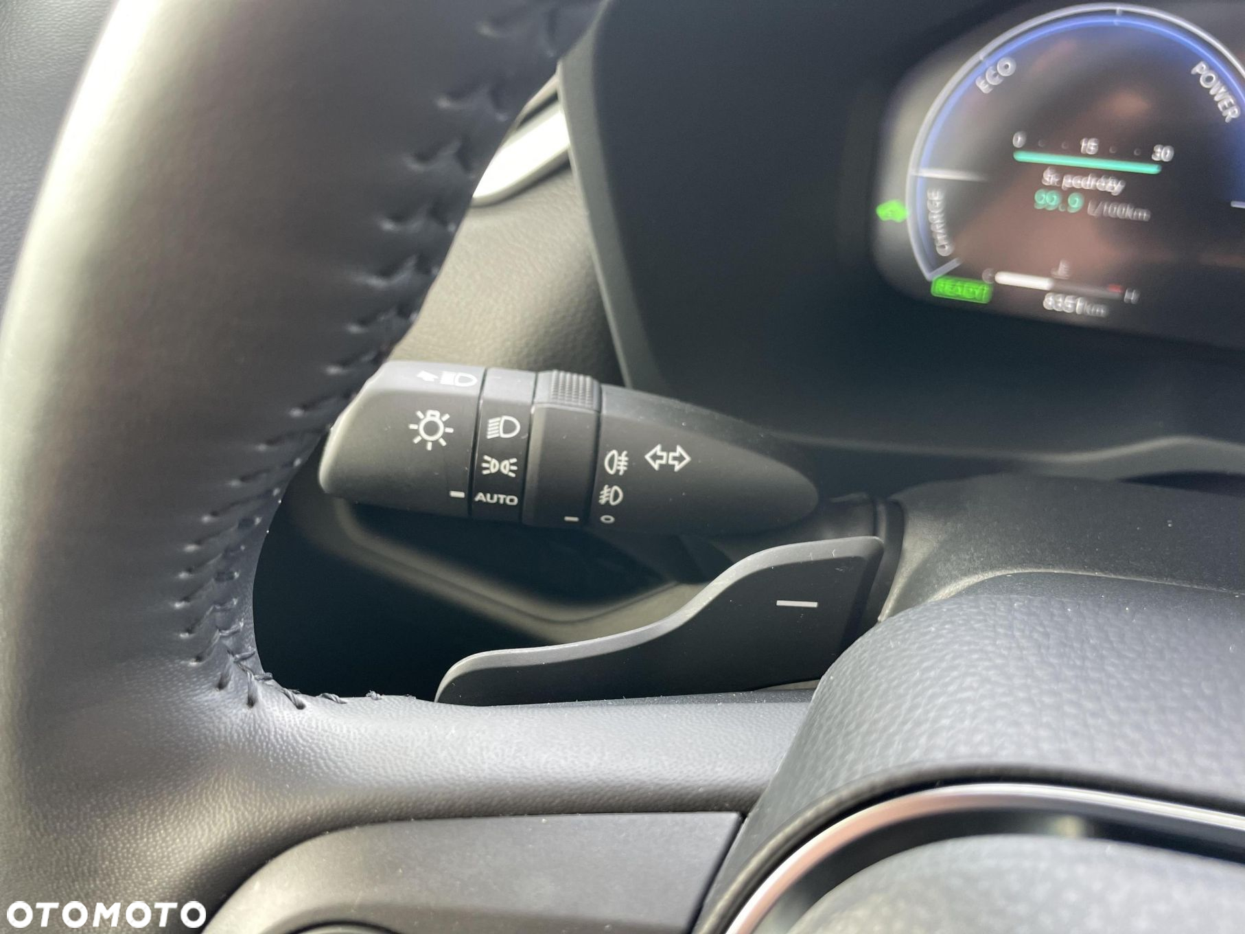 Toyota RAV4 2.5 Hybrid Executive 4x4 - 23