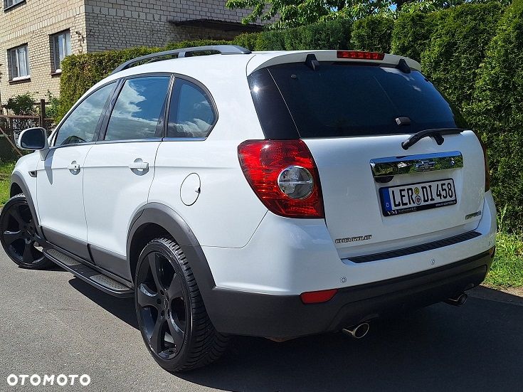 Chevrolet Captiva 2.4 2WD Travel Edition - 6