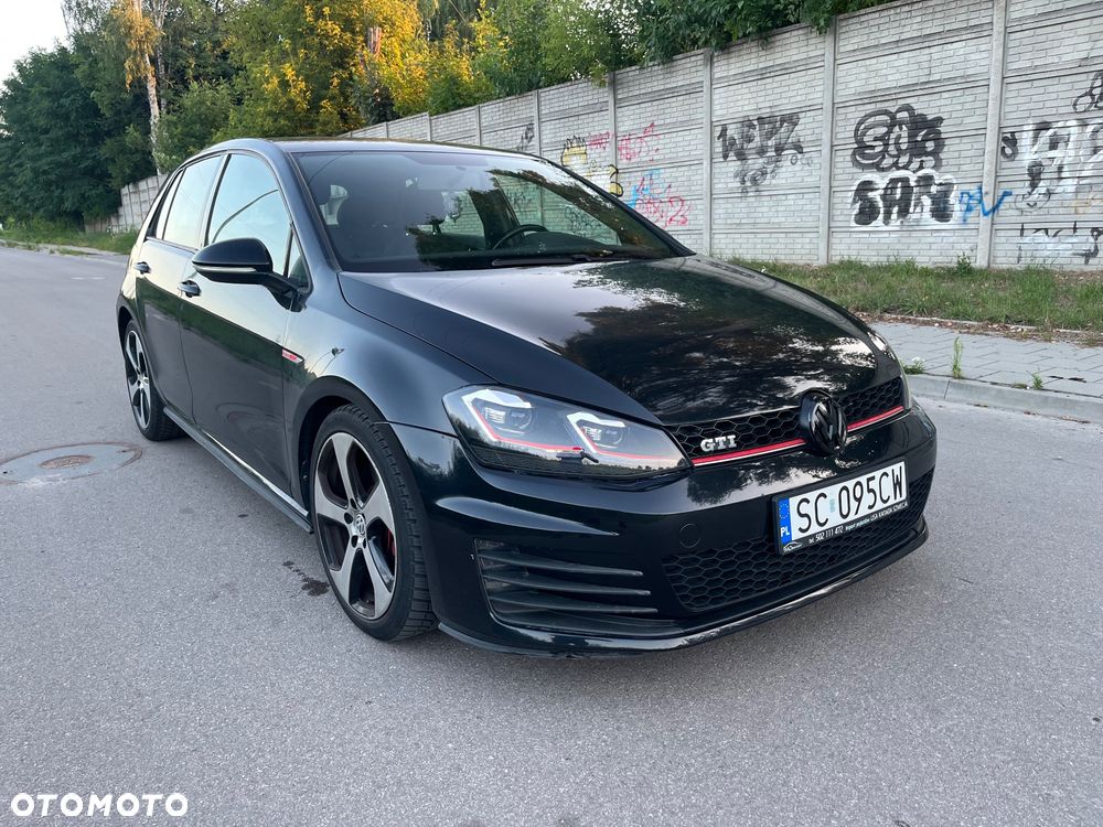 Volkswagen Golf 2.0 TSI BMT GTI DSG - 9