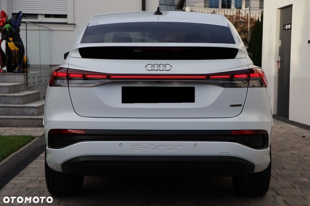 Audi Q4 Sportback e-tron 50 quattro - 12