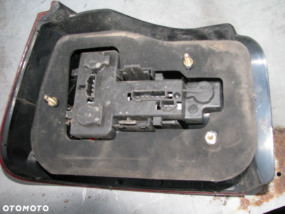 Seat Ibiza II LAMPA TYLNA PRAWA PRAWY TYŁ - 4