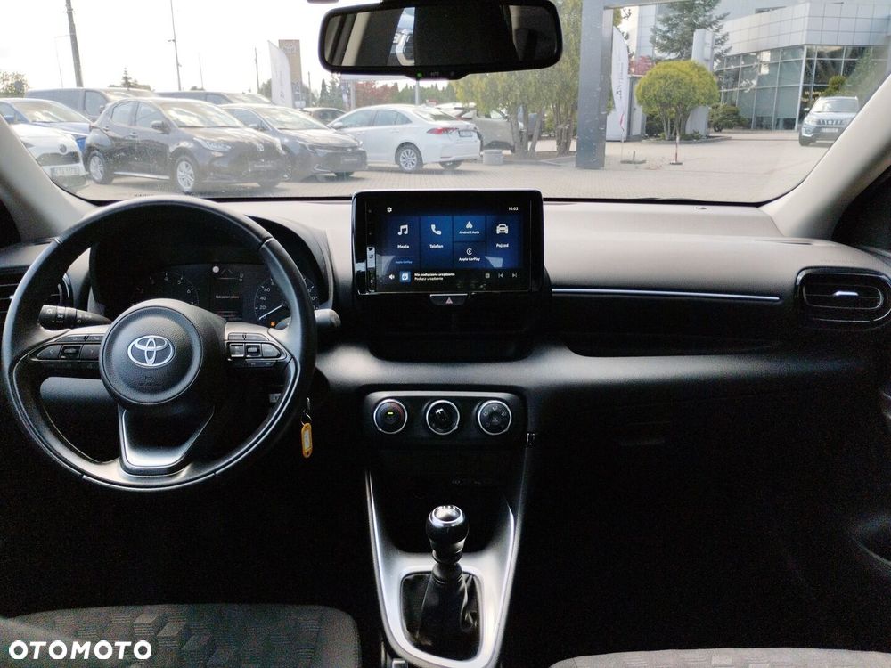 Toyota Yaris 1.5 Comfort - 13