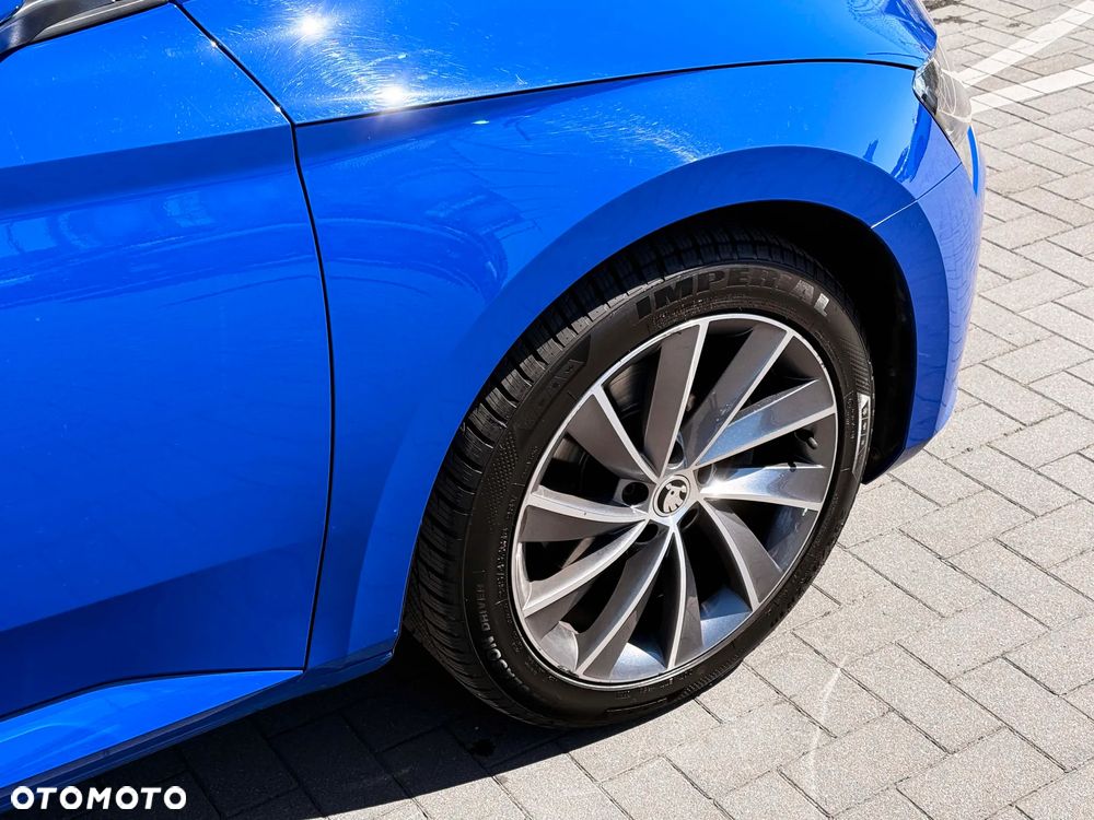 Skoda Superb 1.5 TSI Active DSG - 5