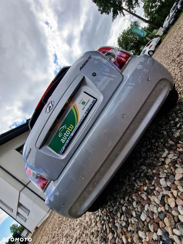 Hyundai Accent 1.6 Style A/C - 23