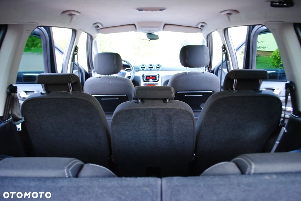 Ford Galaxy 2.0 TDCi Trend - 15