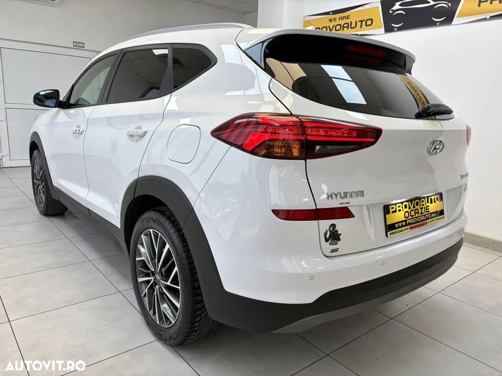 Hyundai Tucson - 2