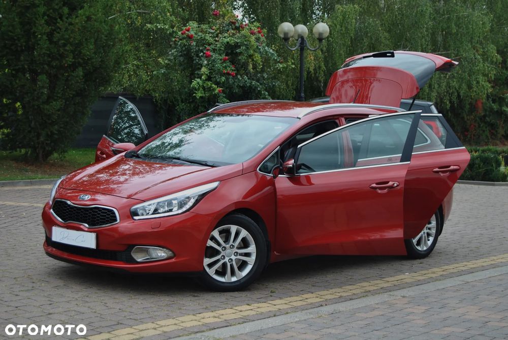 Kia Ceed 1.6 GDI DCT Vision - 21