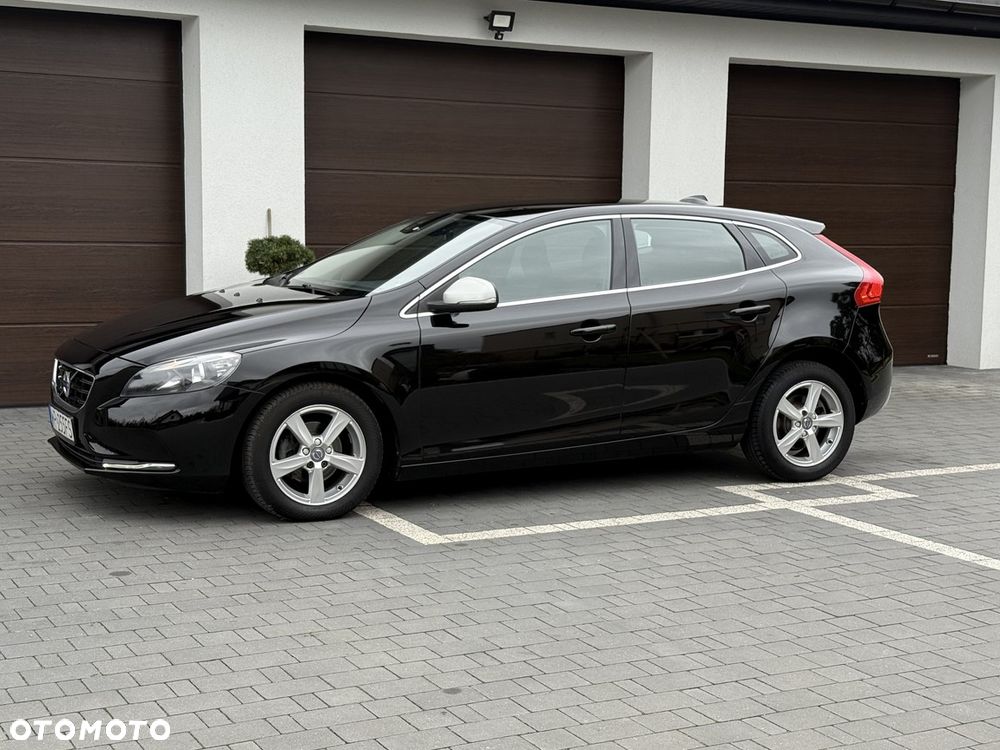 Volvo V40 D2 Drive-E Momentum - 2