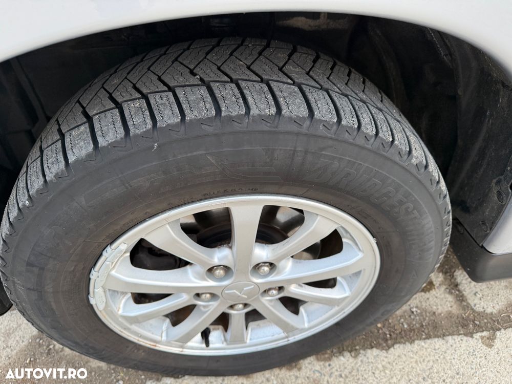 Mitsubishi ASX 1.8 DI-D 4WD Intense - 24