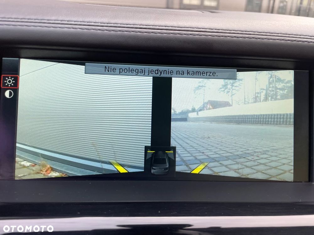 BMW Seria 7 750Li - 15