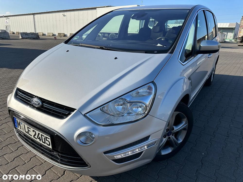 Ford S-Max 2.0 TDCi DPF Titanium - 4