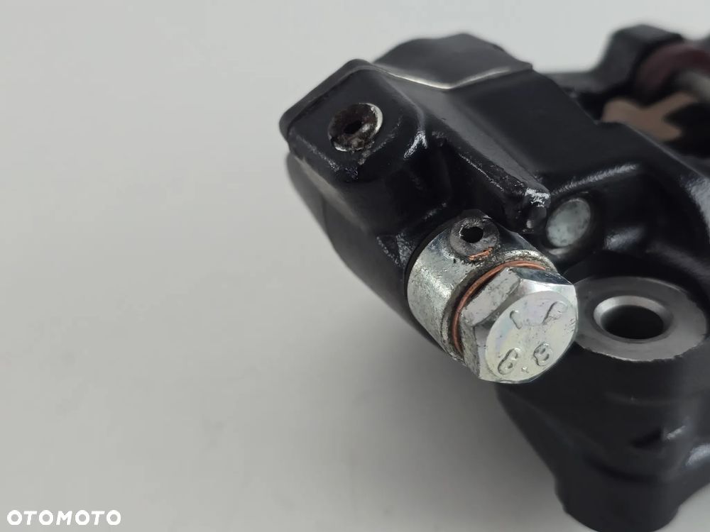 ZACISK HAMULCOWY PRZOD KLOCKI  TRIUMPH SCRAMBLER 400 SPEED - 3