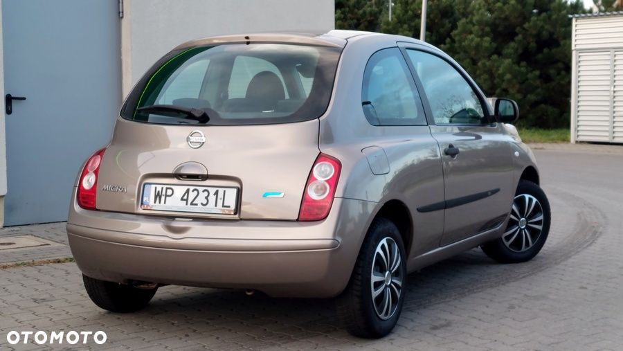 Nissan Micra - 5