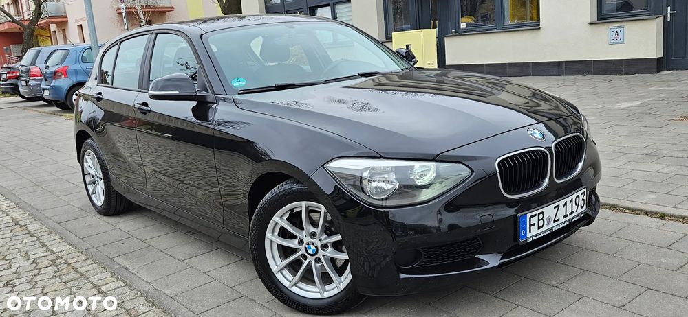 BMW Seria 1 116i - 22