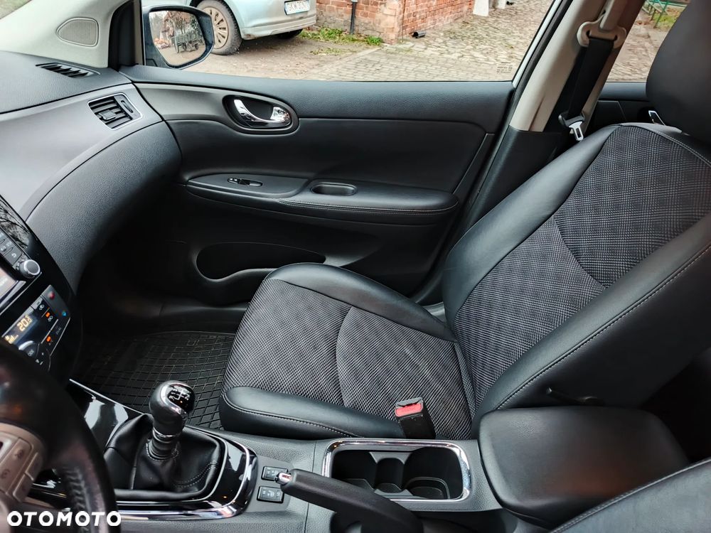 Nissan Pulsar 1.2 DIG-T N-Connecta EU6 - 19