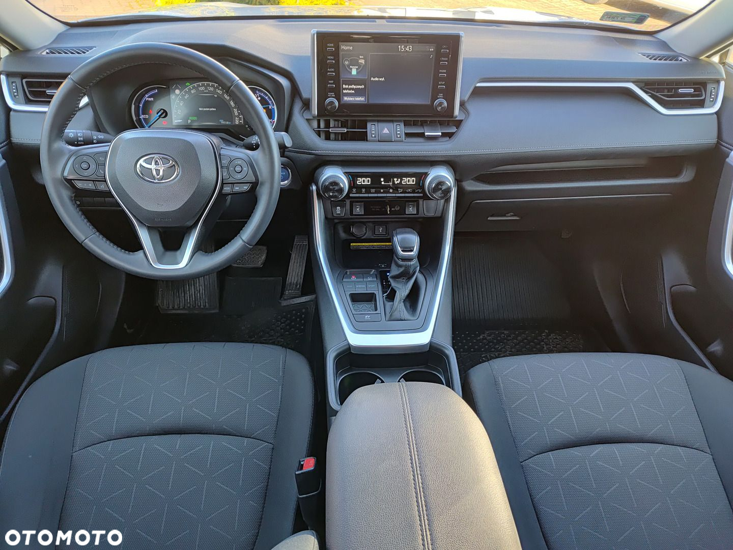 Toyota RAV4 - 9