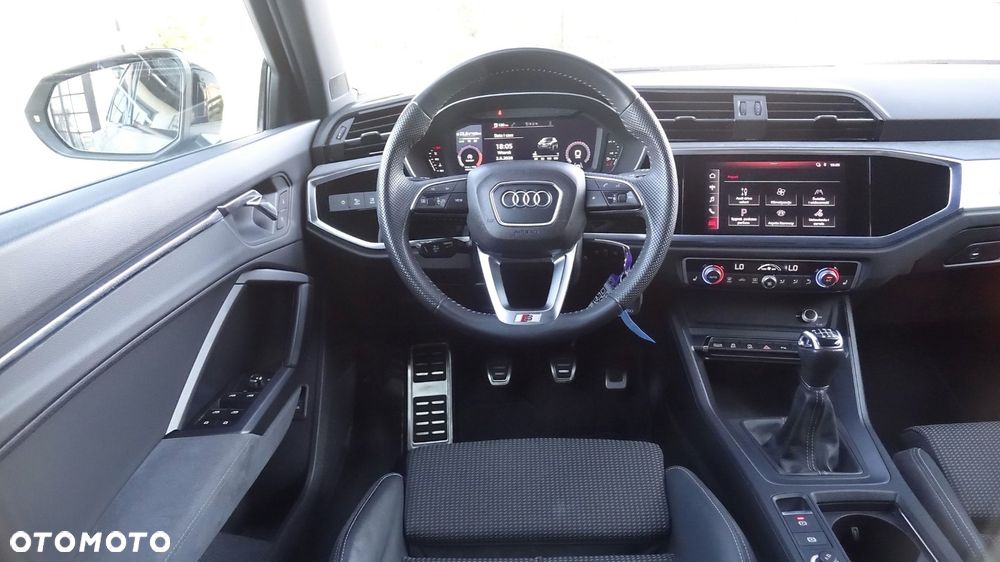 Audi Q3 Sportback - 33
