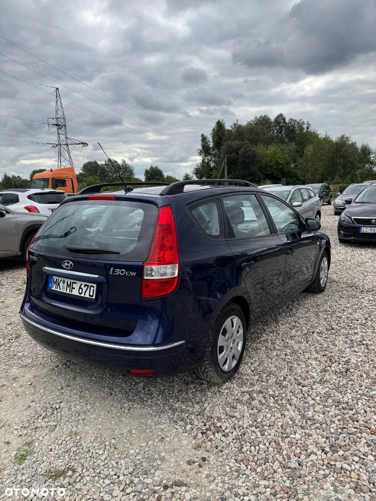 Hyundai i30 1.6 blue Comfort - 4