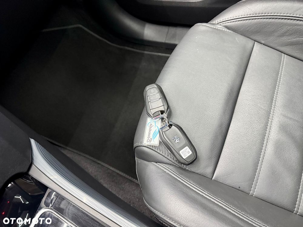 Peugeot 508 SW BlueHDi 180 EAT6 Stop&Start Allure - 38