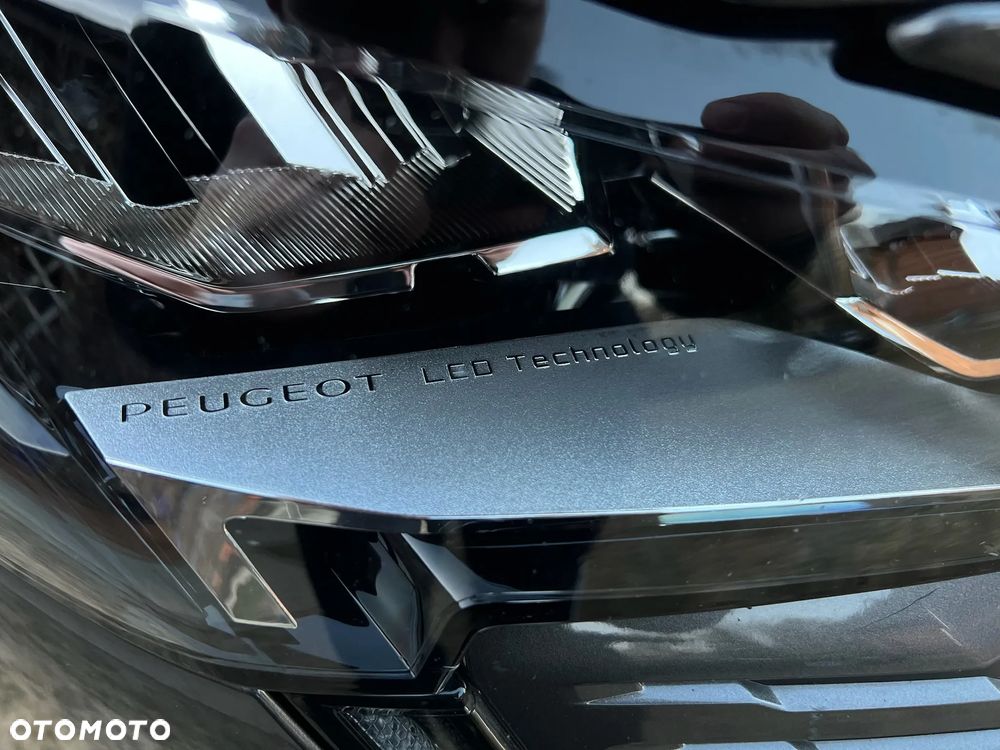 Peugeot 5008 BlueHDi 180 EAT8 Allure Pack - 6