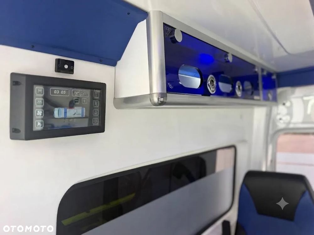 Volkswagen Crafter - 16