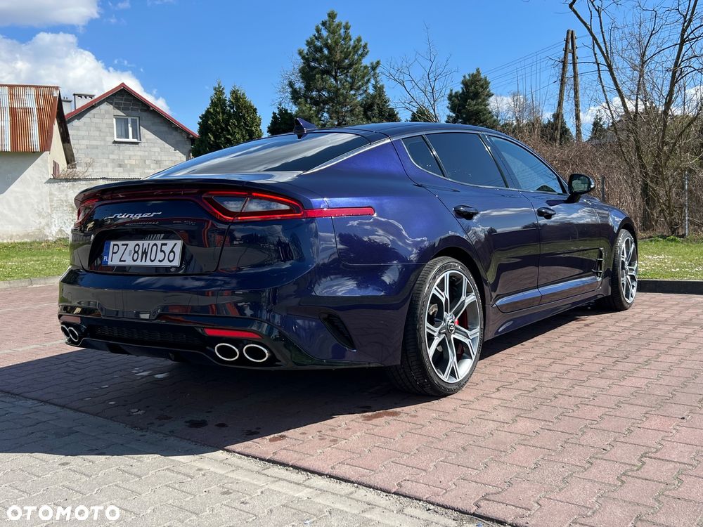 Kia Stinger 2.0 T-GDI GT Line - 25