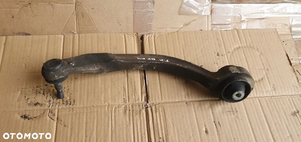 Wahacz prawy przód przedni Audi A4 B7 8E0407696E - 3