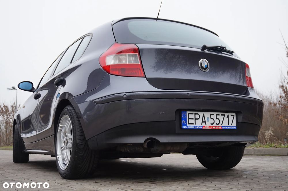 BMW Seria 1 116i - 14
