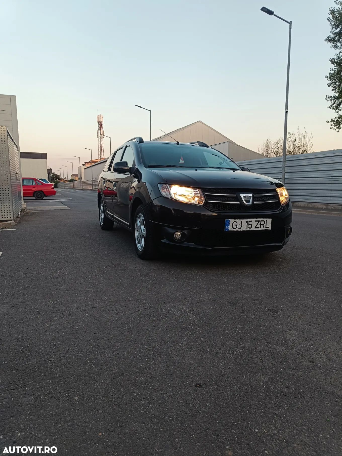 Dacia Logan MCV TCe 90 Prestige - 1
