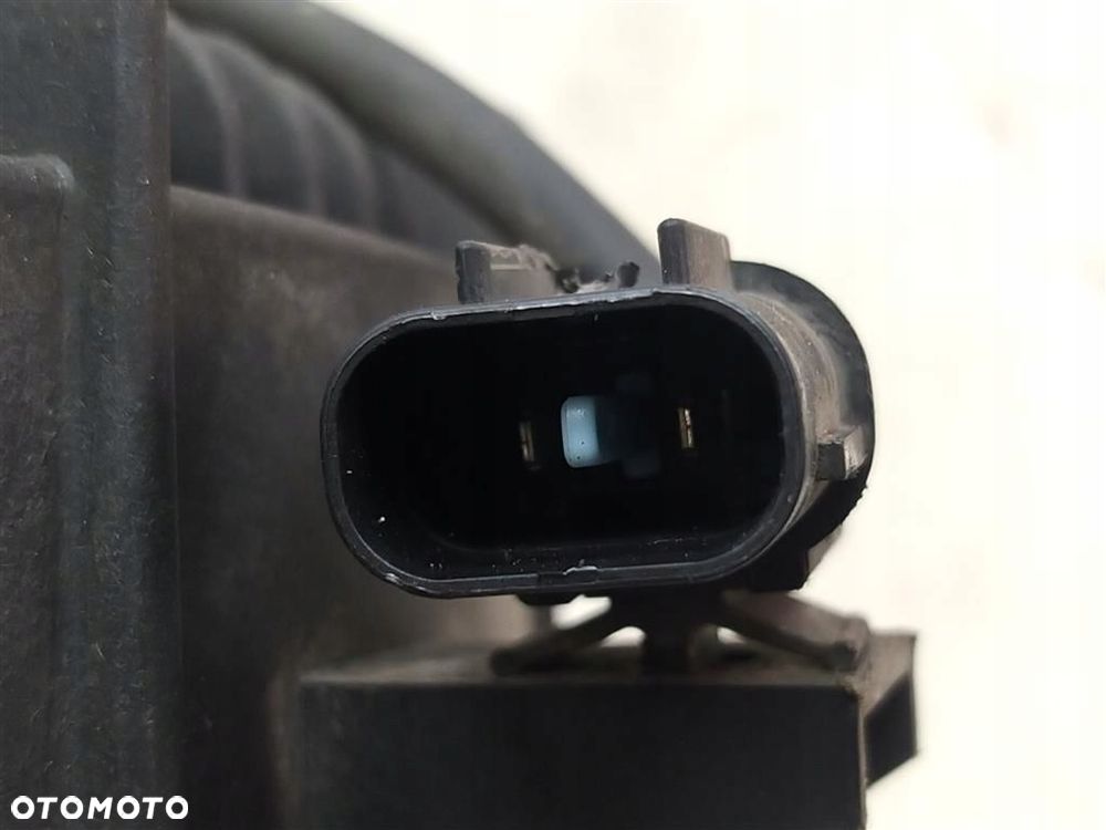 Wentylator chłodnicy wody Hyundai H200 2,5 D 1997-2007 R 97730-4A050 2 PIN - 4